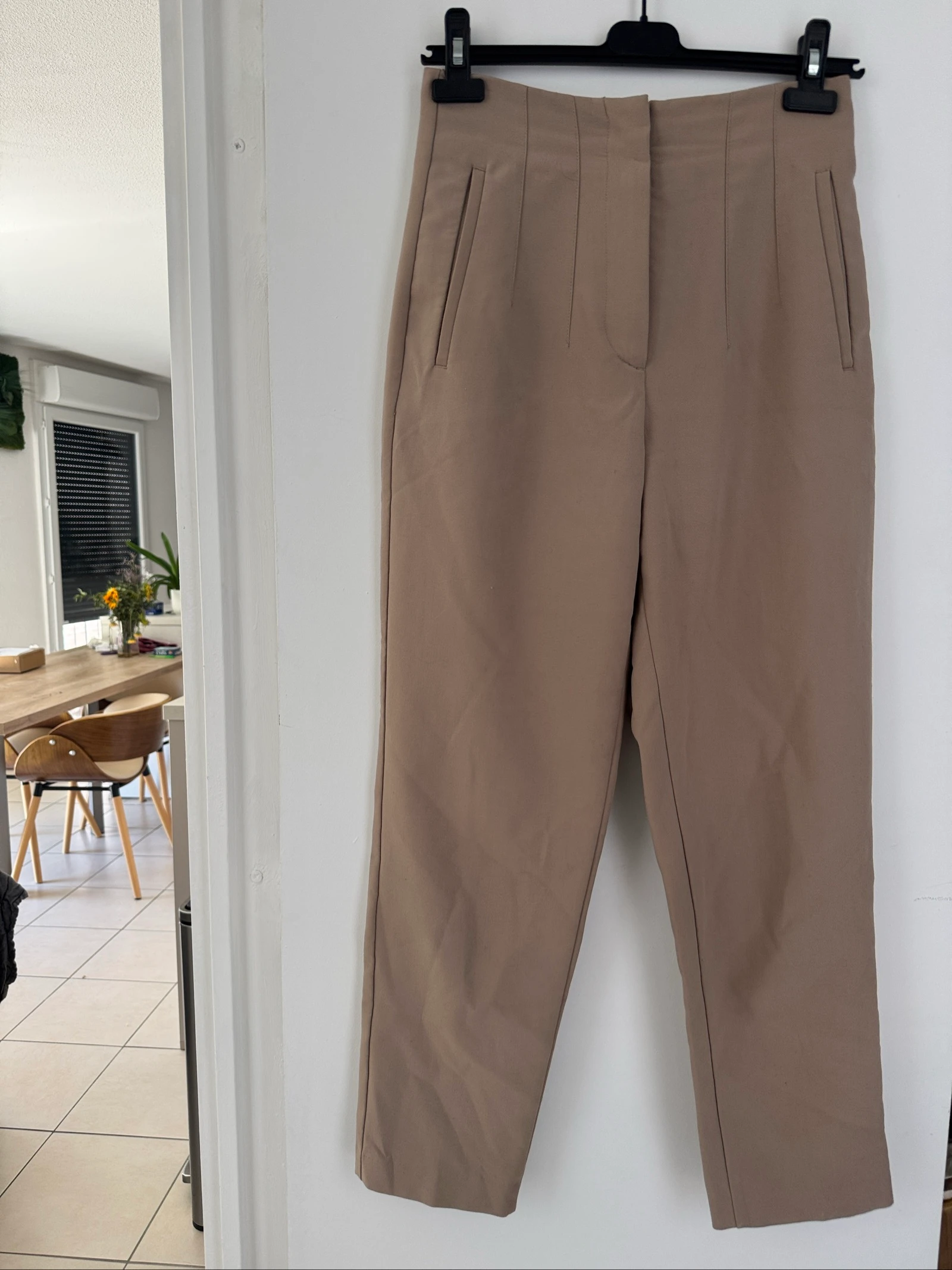Pantalon tailleur beige Zara - Taille S - Longueur 95 cm